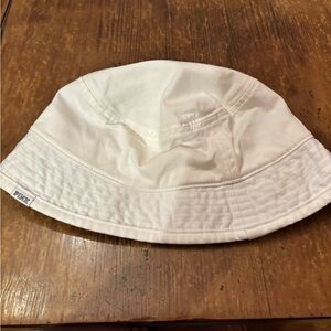 PINK Victoria's Secret Classic White Bucket Hat new with tags